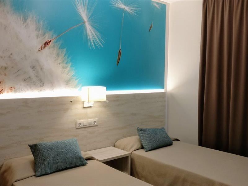 Aparthotel Las Mariposas Lloret de Mar Exterior photo