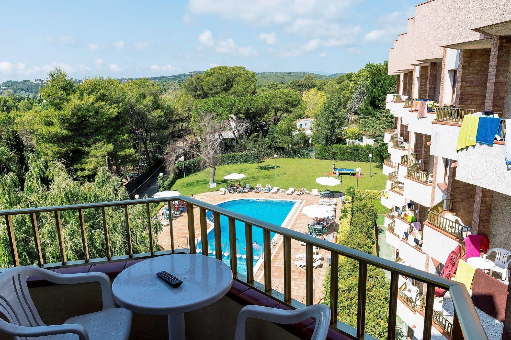 Aparthotel Las Mariposas Lloret de Mar Exterior photo
